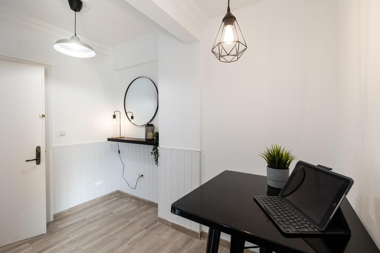 Nordik Rooms Urban - Urena "Grindavik" Malaga Exterior photo